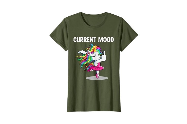 Tee-shirt femme "current mood" motif licorne doigt d'honneur vert olive