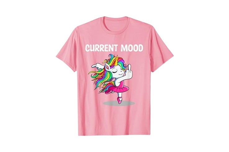 Tshirt homme "current mood" rose motif licorne doigt d'honneur