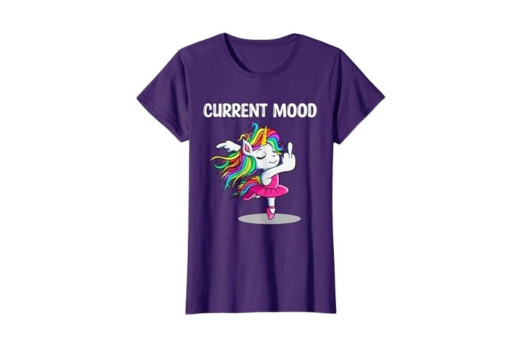 Tee-shirt violet licorne doigt d'honneur humeur actuelle femme